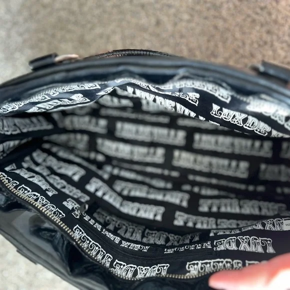 Personalized pinstriped Lux DeVille purse - Picture 1 of 4